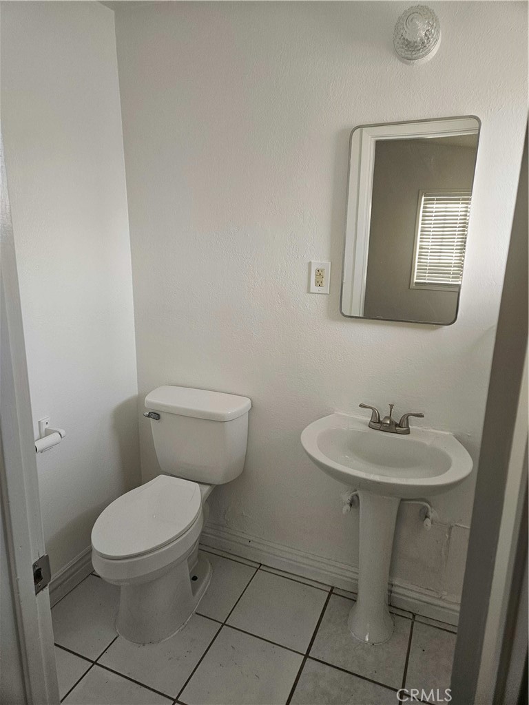 1543 Elizabeth Lake Road Palmdale, CA 93551 - Photo 12 of 29