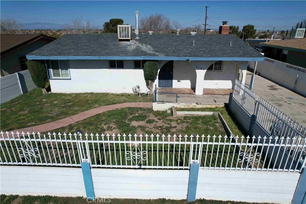 1543 Elizabeth Lake Road Palmdale, CA 93551 - Photo 18 of 29