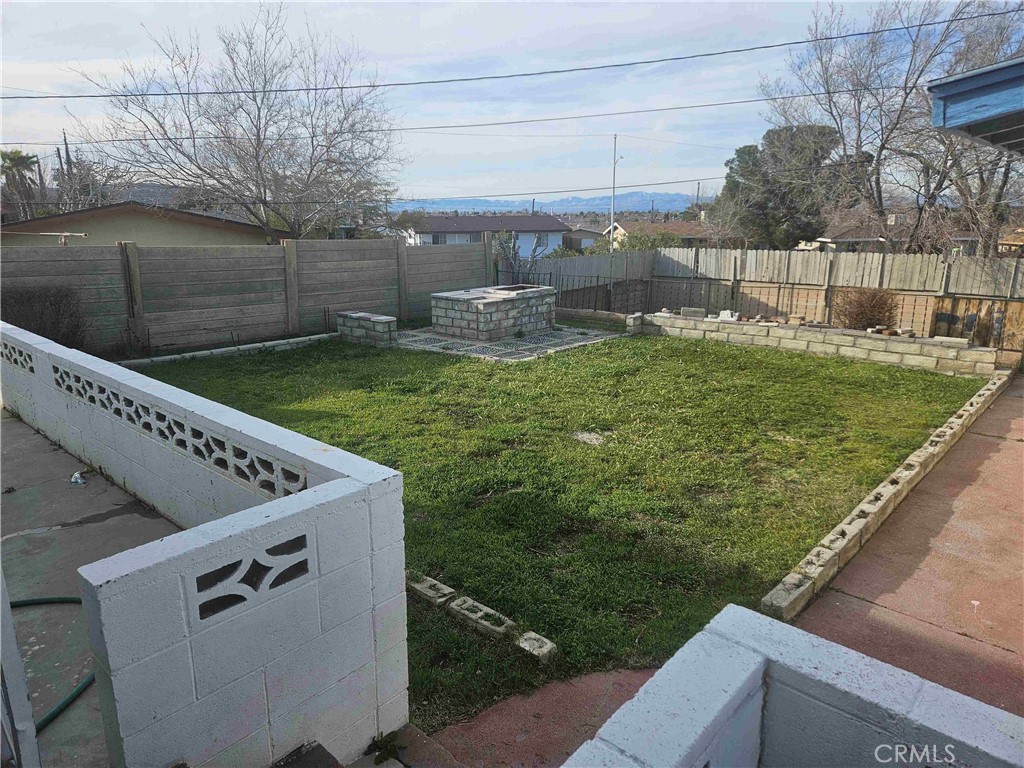 1543 Elizabeth Lake Road Palmdale, CA 93551 - Photo 26 of 29