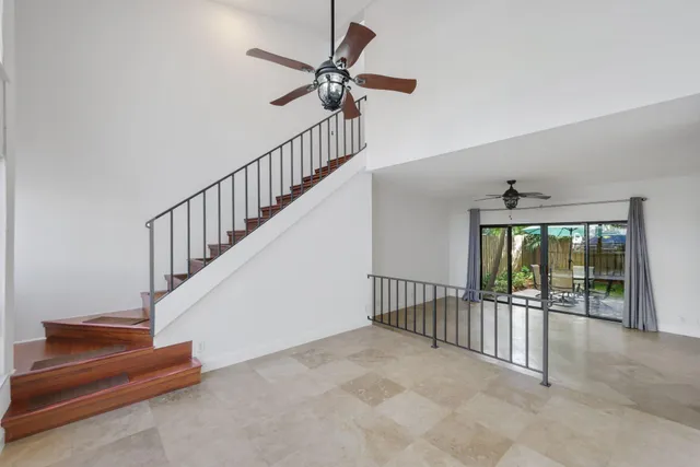 a view of entryway with a front door