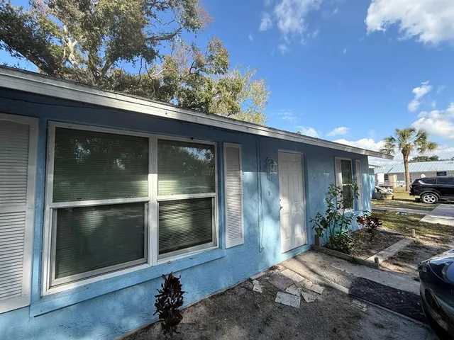 $2,600 | 5514 16th Street West, Unit A, Bradenton, FL 34207