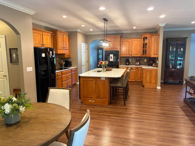 $499,000 | 3782 River Bluff Road, Vincennes, IN 47591