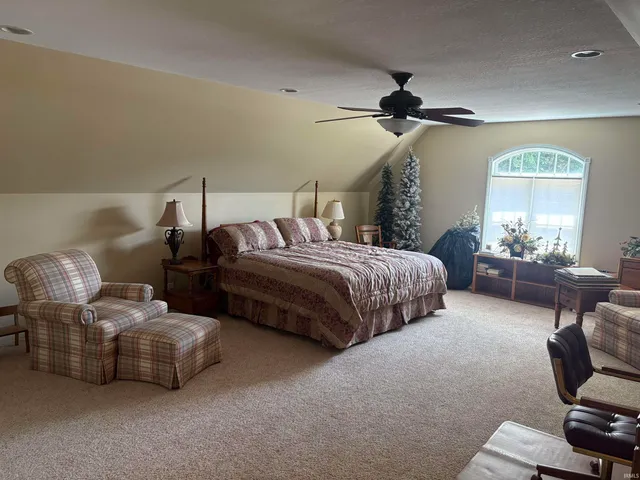 $499,000 | 3782 River Bluff Road, Vincennes, IN 47591