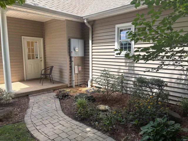 $499,000 | 3782 River Bluff Road, Vincennes, IN 47591