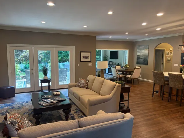 $499,000 | 3782 River Bluff Road, Vincennes, IN 47591