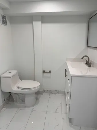$5,695 | 5421 Kansas Avenue Northwest, Washington, DC 20011