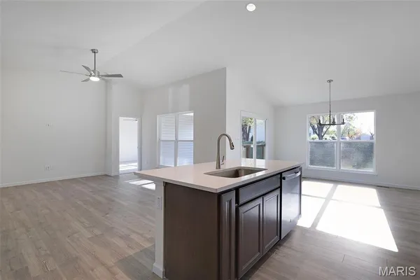 $373,764 | 1009 Westhaven Boulevard, Wentzville, MO 63385