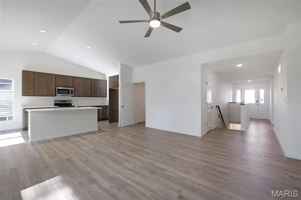 $373,764 | 1009 Westhaven Boulevard, Wentzville, MO 63385