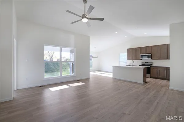 $373,764 | 1009 Westhaven Boulevard, Wentzville, MO 63385