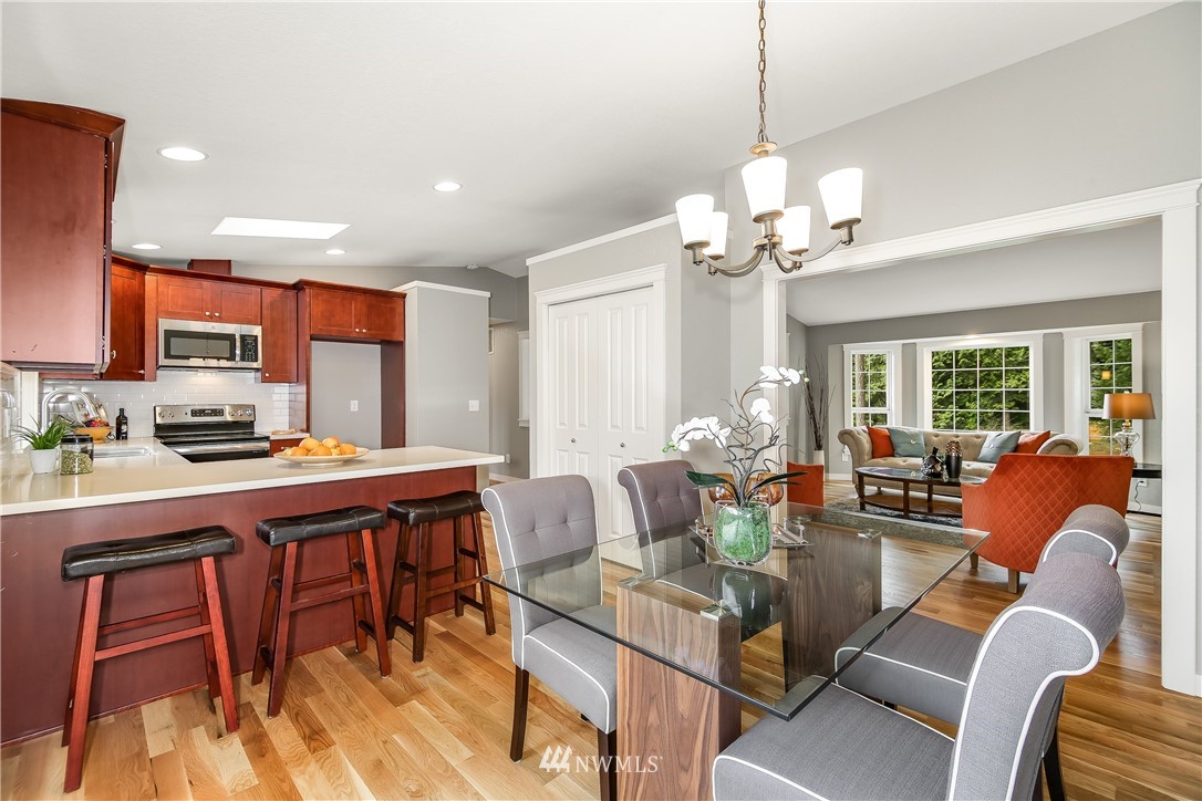 6219 228th Street Southeast Bothell, WA 98021 - Photo 8 of 23