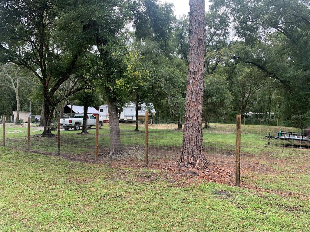 35314 Goethals Street Webster, FL 33597 - Photo 2 of 9 a view of a park