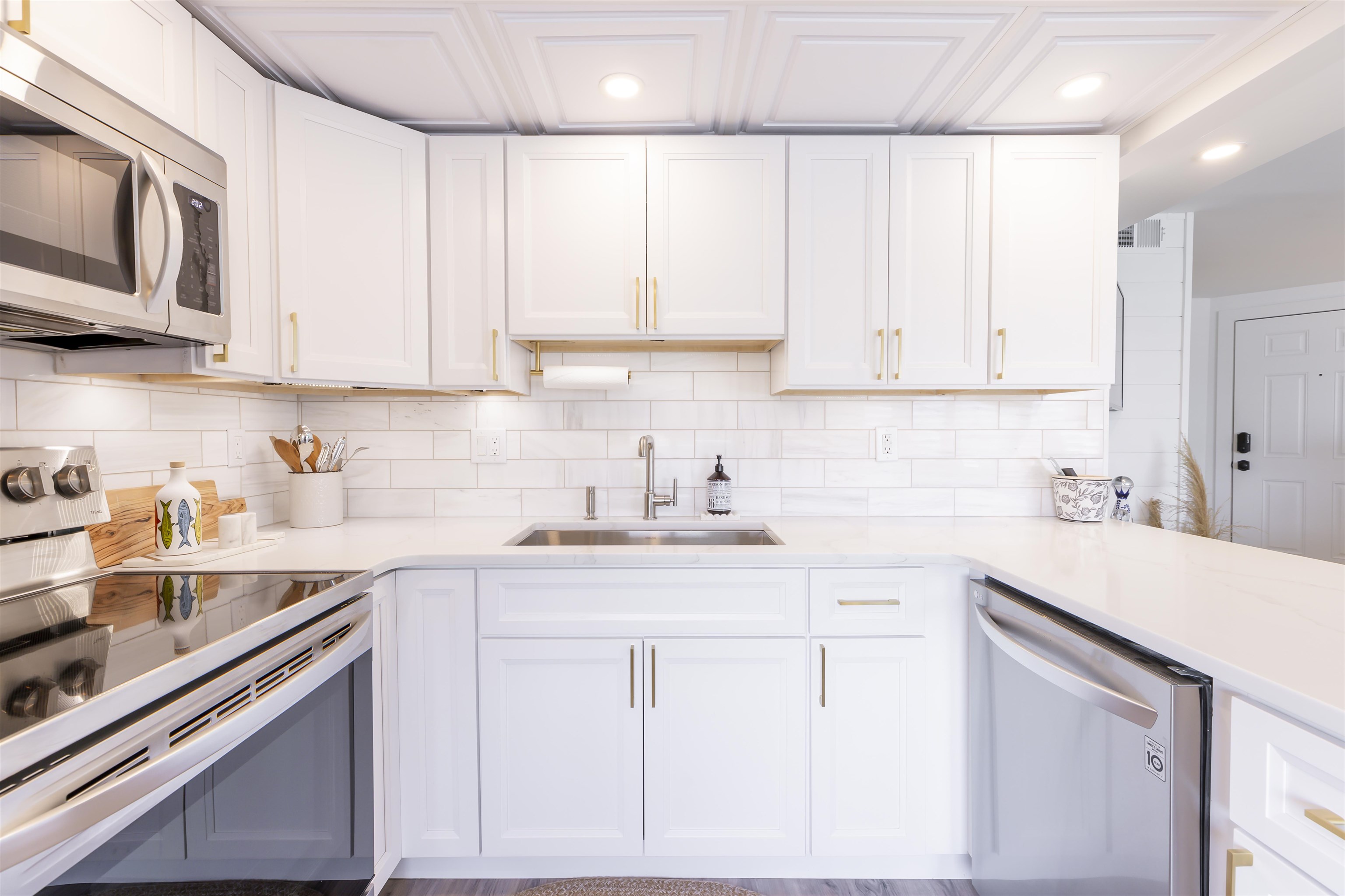 217 Beach, Unit 102 Cape May, NJ 08204 - Photo 19 of 40