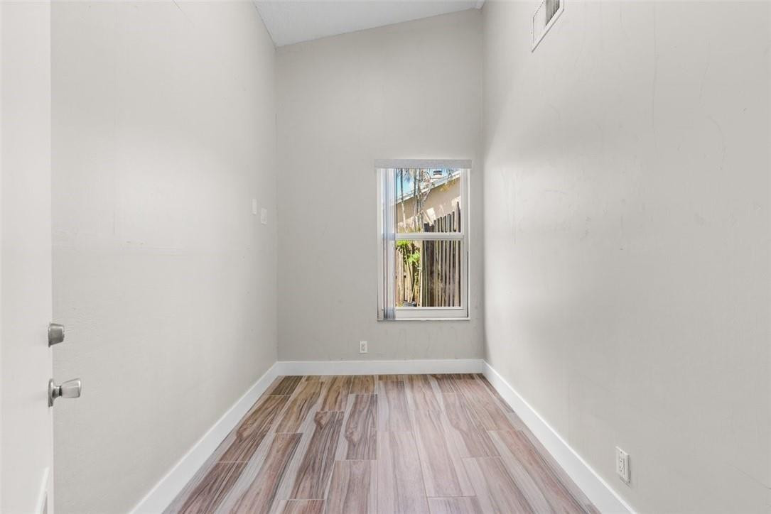 19457 Hampton Drive Boca Raton, FL 33434 - Photo 15 of 41 Photo 15
