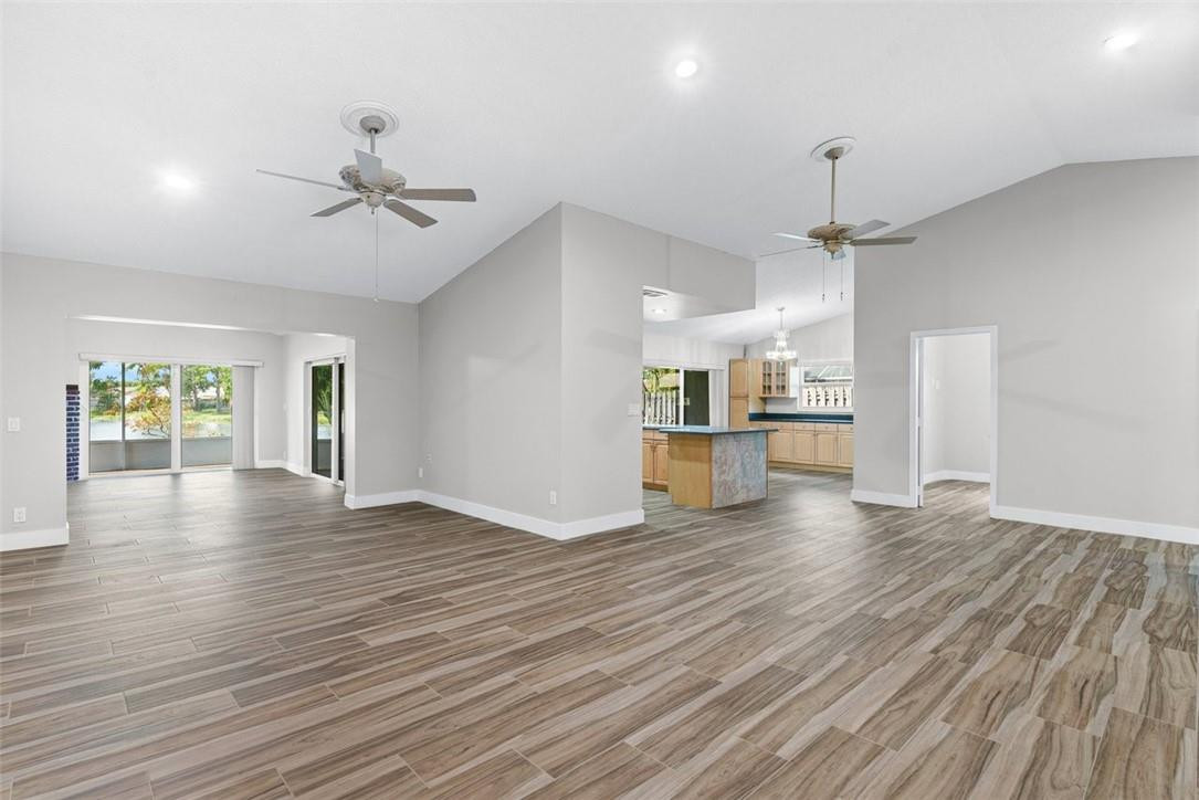 19457 Hampton Drive Boca Raton, FL 33434 - Photo 5 of 41 Photo 5