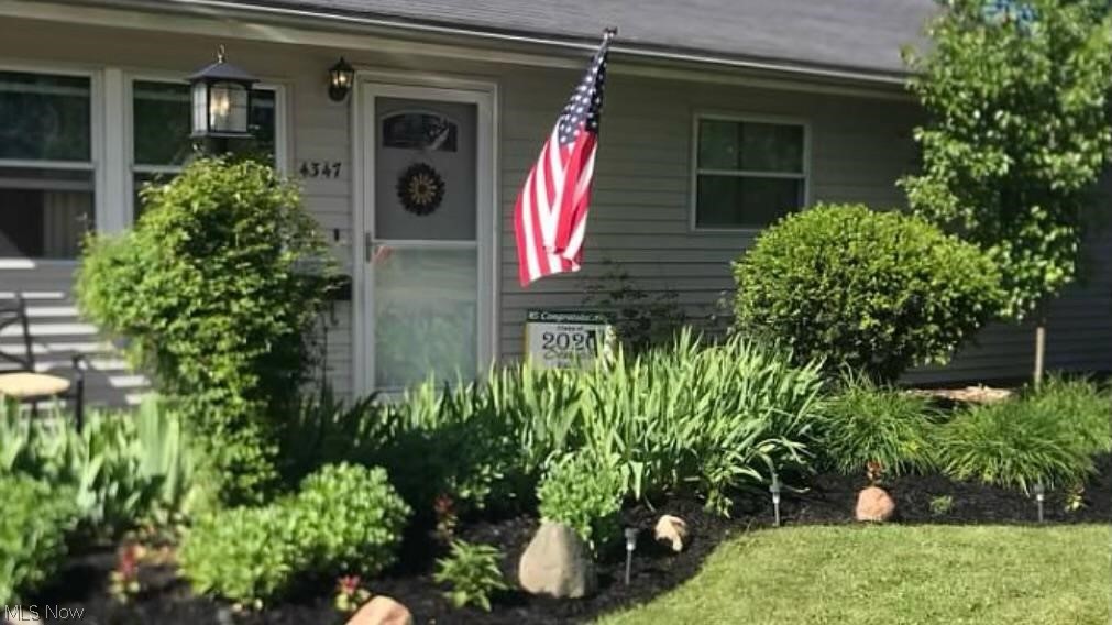 4347 Knickerbocker Road Sheffield Lake, OH 44054 - Photo 2 of 24 Gallery Image 2