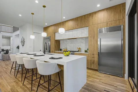 $965,000 | 5811 Hudson Street, Dallas, TX 75206