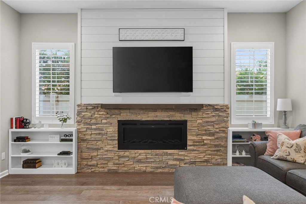 11137 Briar Rose Court Corona, CA 92883 - Photo 10 of 45 custom fireplace