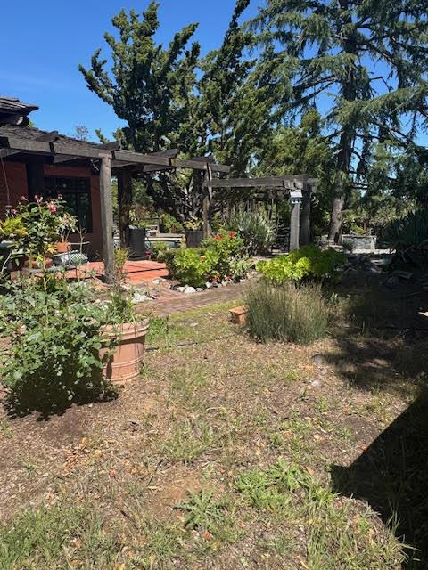 27240 Altamont Road Los Altos Hills, CA 94022 - Photo 9 of 12