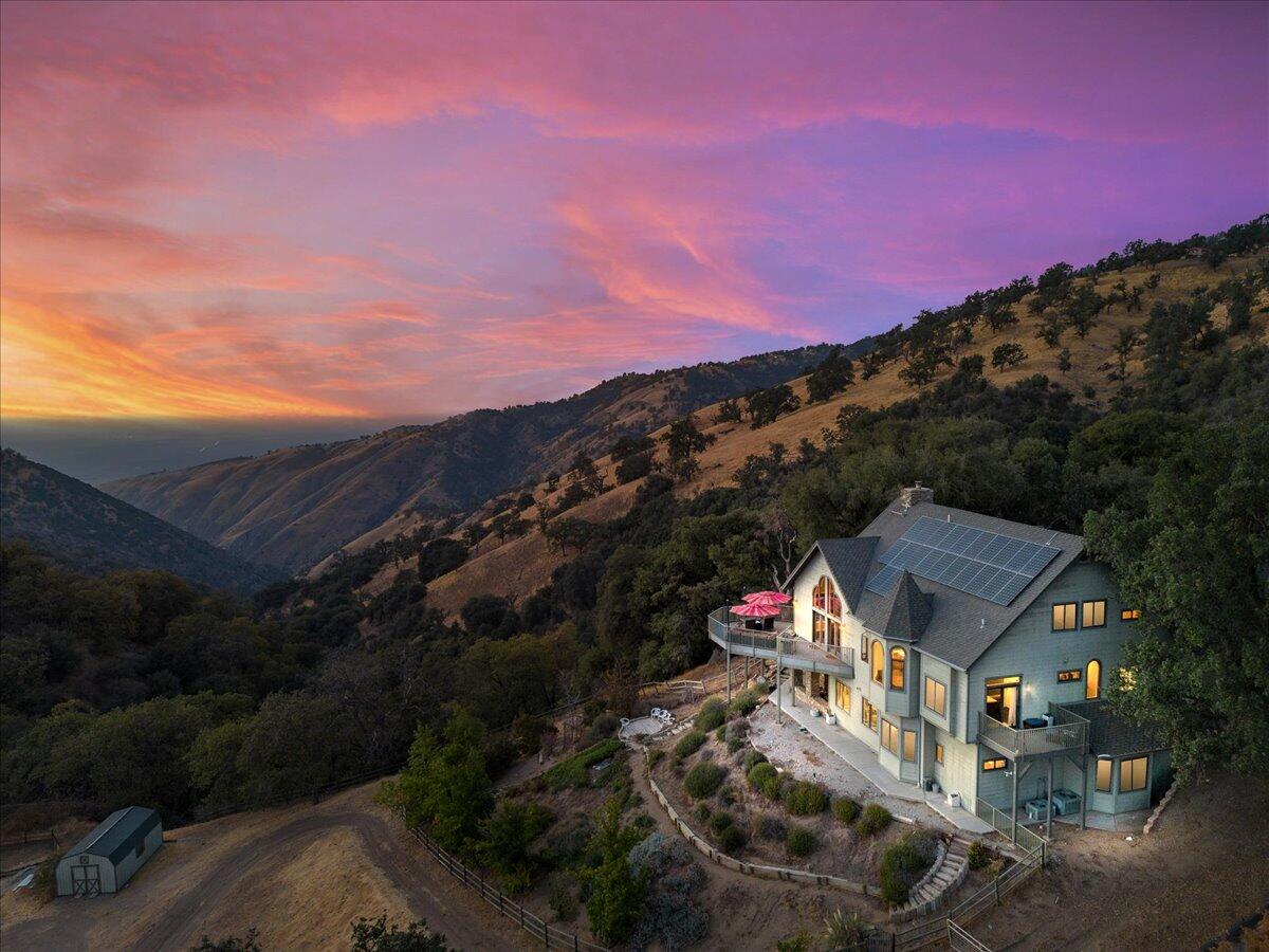 24500 Heather Court Tehachapi, CA 93561 - Photo 3 of 60 Views of Sycamore Canyon
