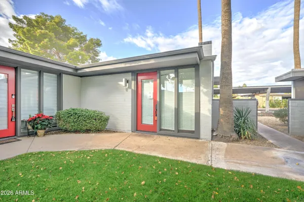 $1,525 | 4204 North 38th Street, Unit 8, Phoenix, AZ 85018