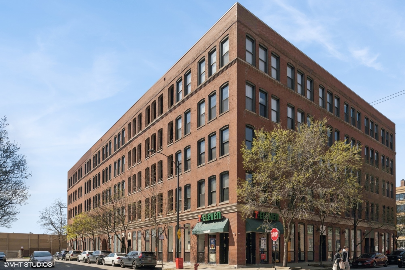 400 South Green Street, Unit 512 Chicago, IL 60607 - Photo 1 of 28 Gallery Image 1