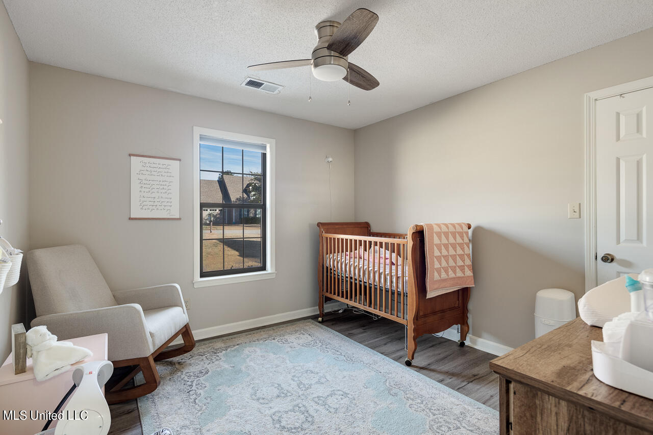 7139 Maplewood Road Olive Branch, MS 38654 - Photo 17 of 24 014-7139 Maplewood Rd-MLS Version
