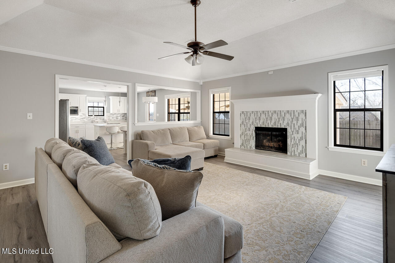 006-7139 Maplewood Rd-MLS Version