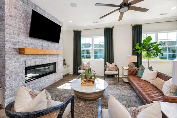 $1,660 | 245 Fox Run Drive, Unit GINGER, Brunswick, GA 31525