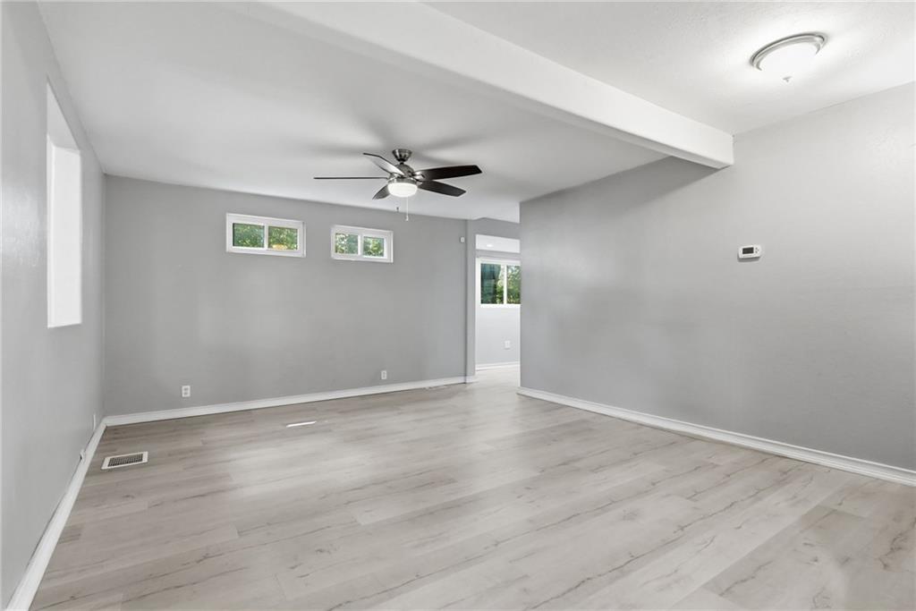 136 Varney Street Pittsburgh, PA 15202 - Photo 7 of 34 Gallery Image 7