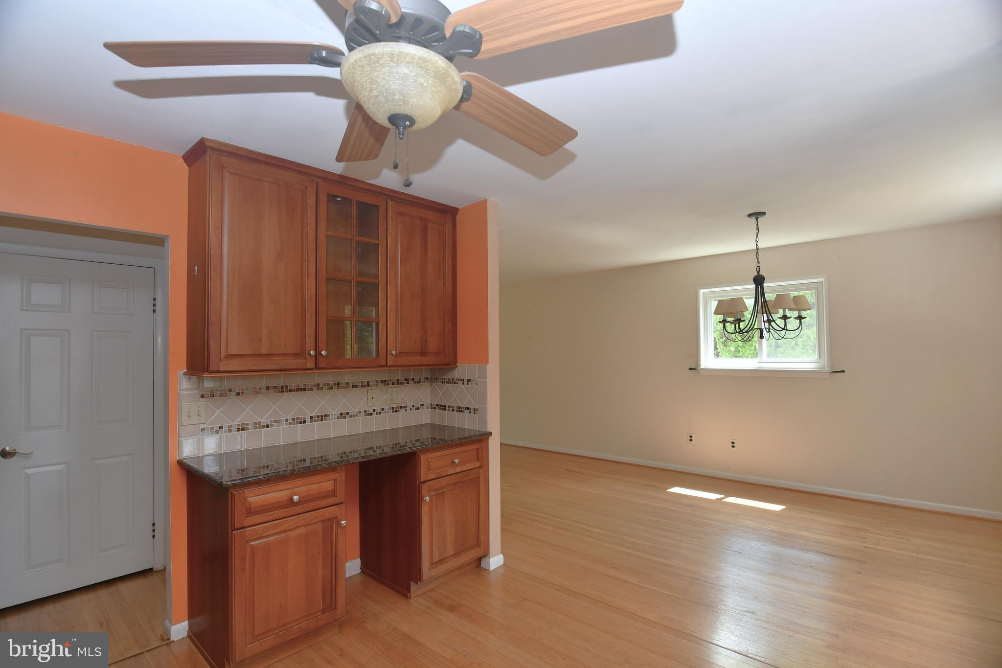 942 Mearns Road Warminster, PA 18974 - Photo 8 of 18