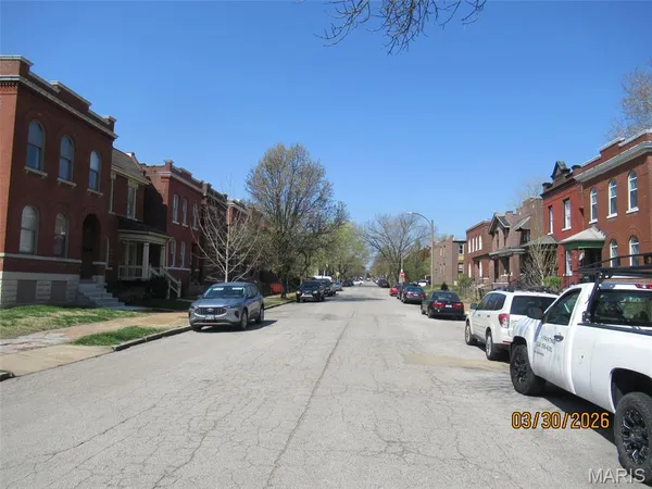 $285,000 | 4439 Oakland Avenue, St. Louis, MO 63110