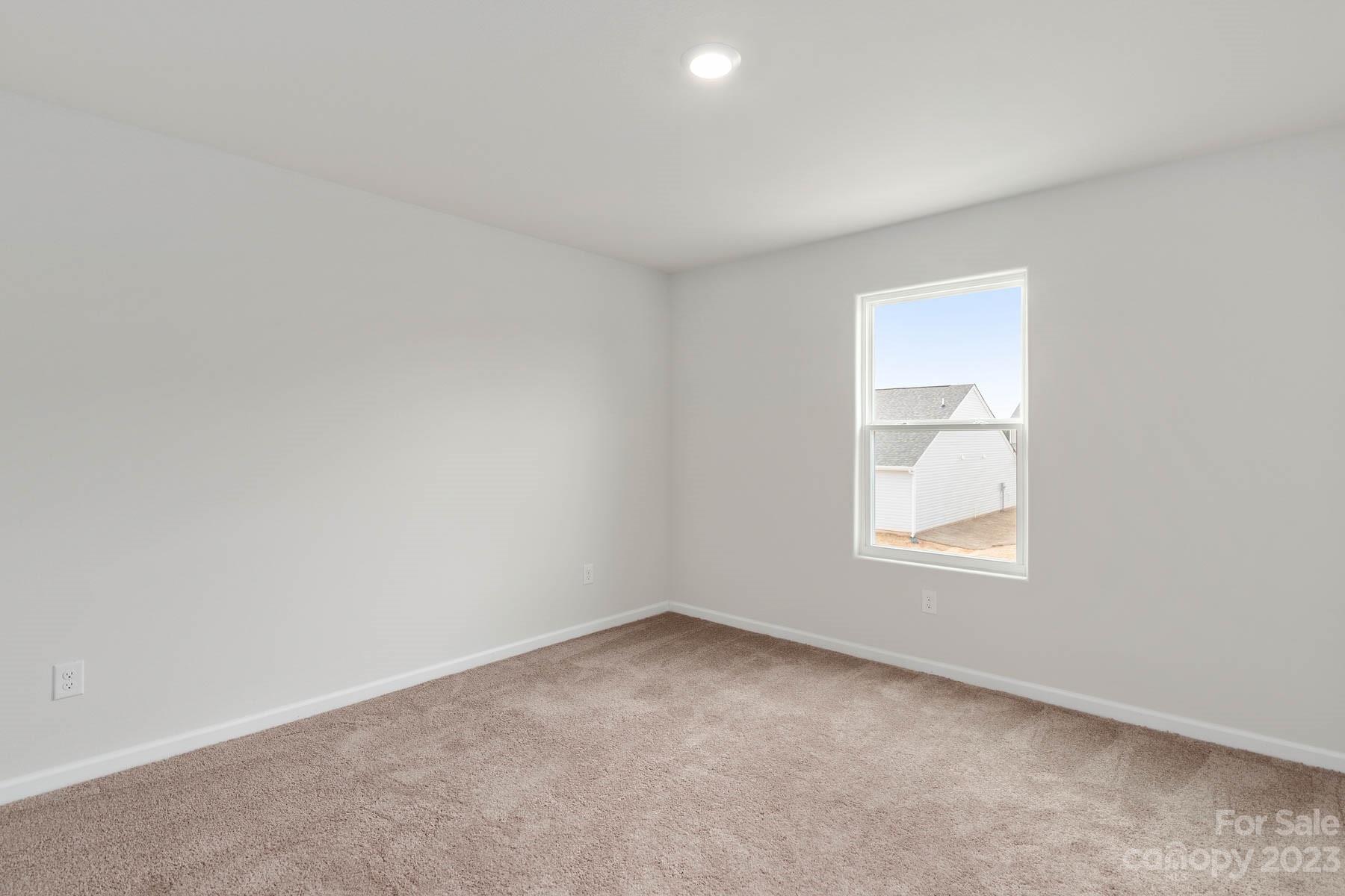 1733 Nia Road Charlotte, NC 28215 - Photo 15 of 16 Gallery Image 15