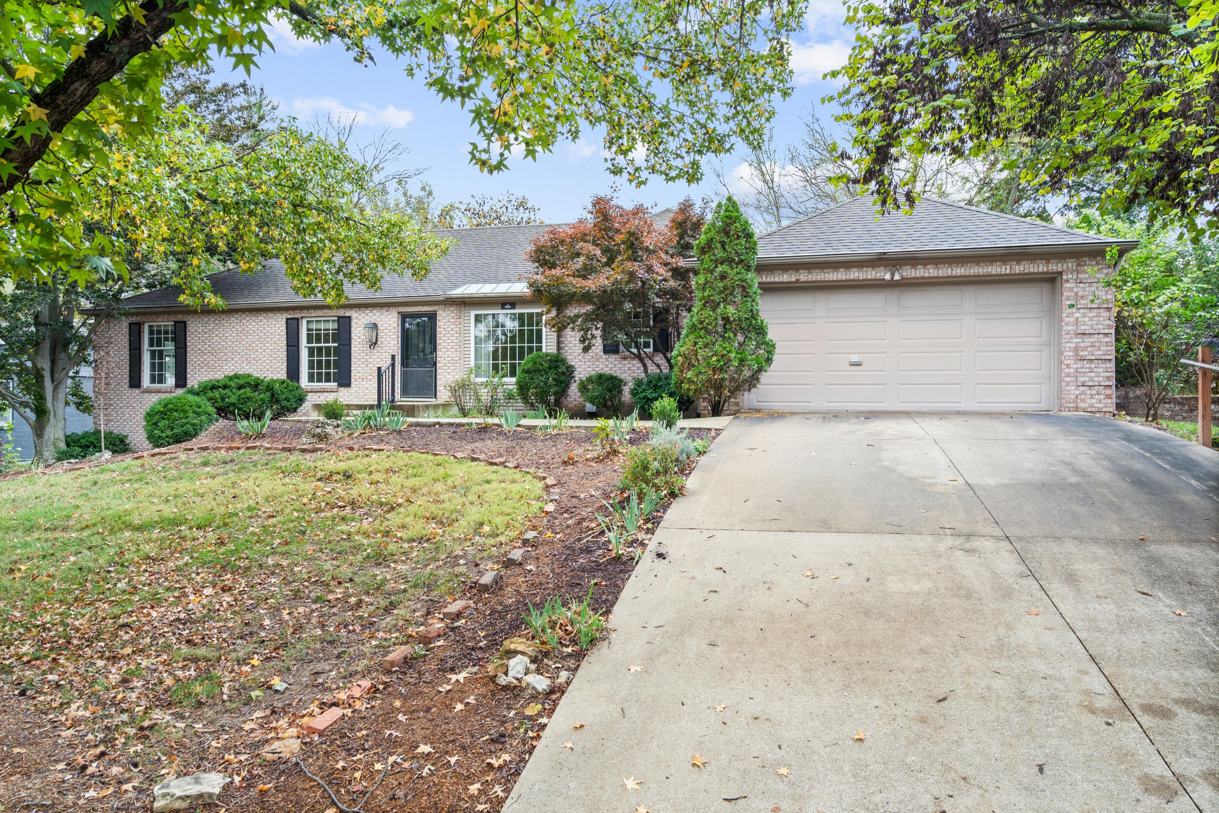 6 East Burnam Road Columbia, MO 65203 - Photo 1 of 1 6 E Burnam Rd.