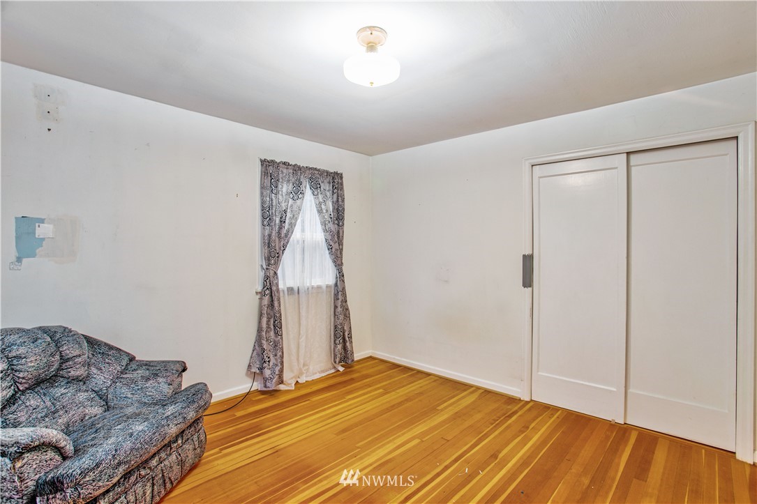 8707 Custer Road Southwest Lakewood, WA 98499 - Photo 16 of 30 Gallery Image 16