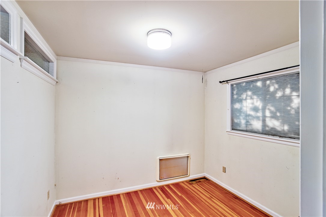 8707 Custer Road Southwest Lakewood, WA 98499 - Photo 7 of 30 Gallery Image 7