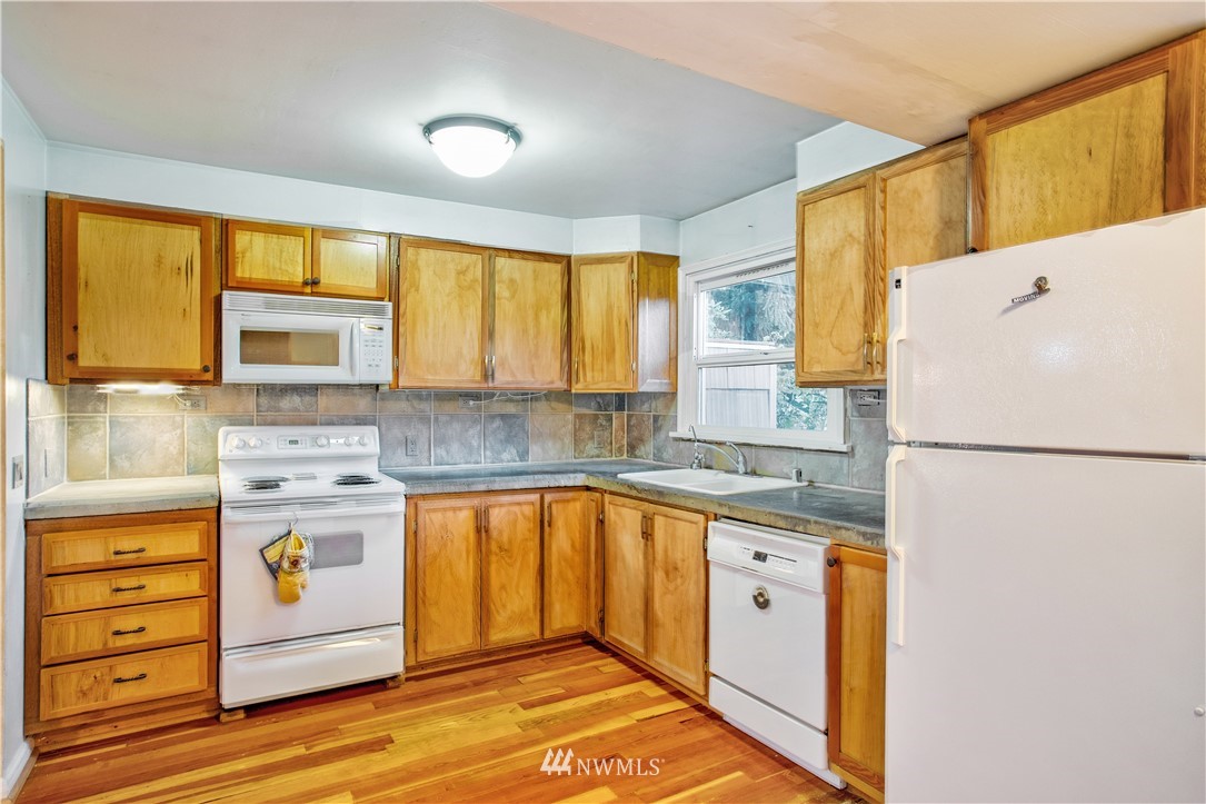 8707 Custer Road Southwest Lakewood, WA 98499 - Photo 10 of 30 Gallery Image 10