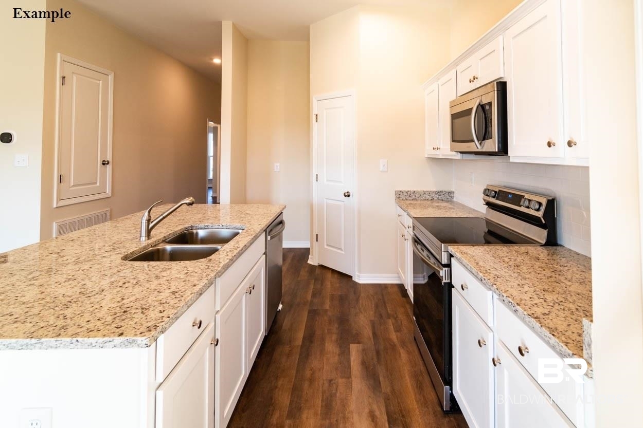 1191 Hayward Loop Foley, AL 36535 - Photo 11 of 40 Stainless Steel Appliance