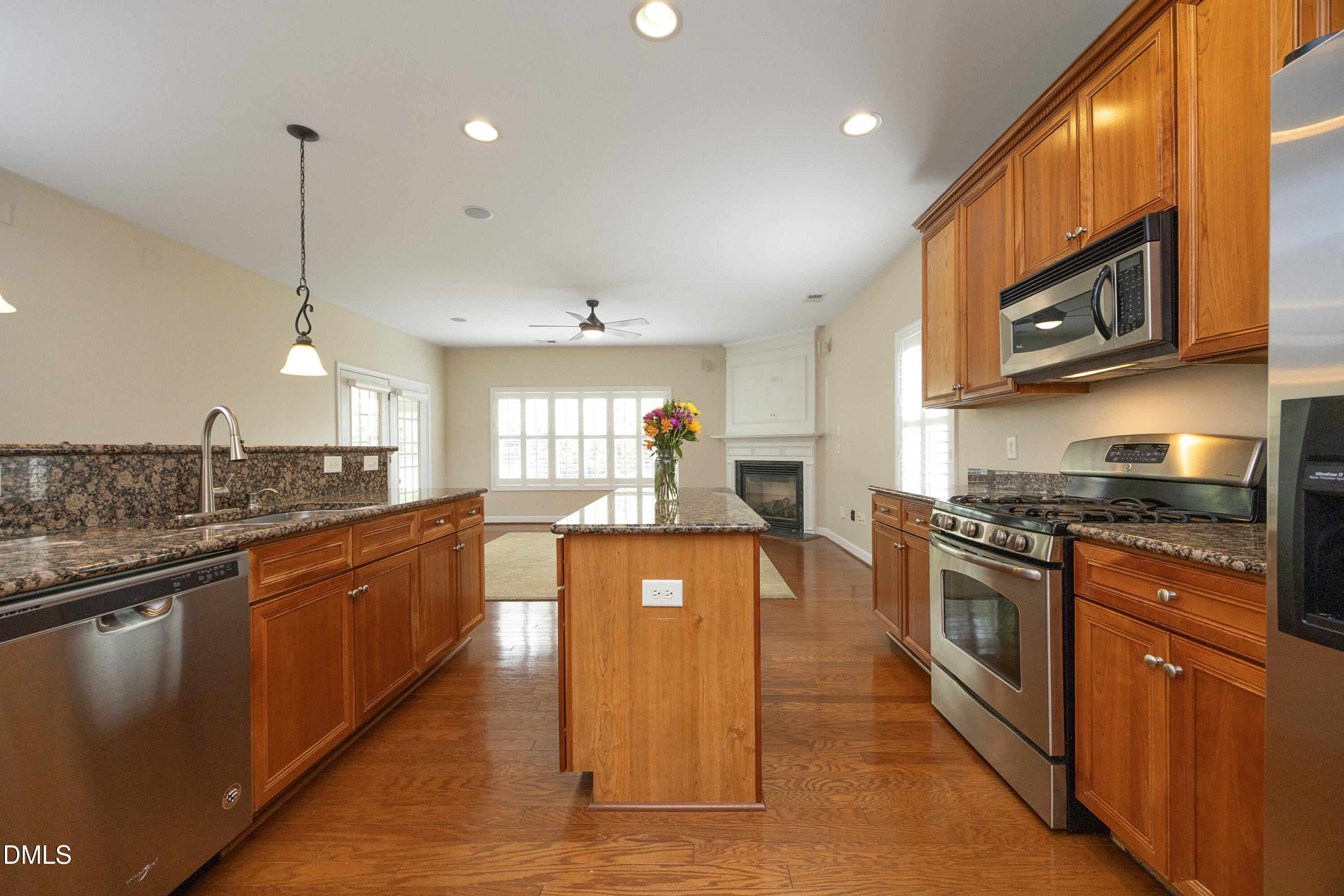 3105 Fortress Gate Drive Raleigh, NC 27614 - Photo 14 of 47