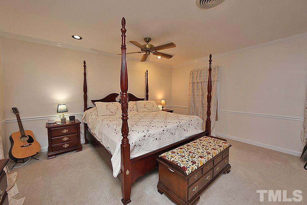 6512 Craig Road Durham, NC 27712 - Photo 9 of 13 Gallery Image 9