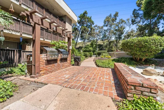 $450,000 | 6202 Friars Road, Unit 215, San Diego, CA 92108