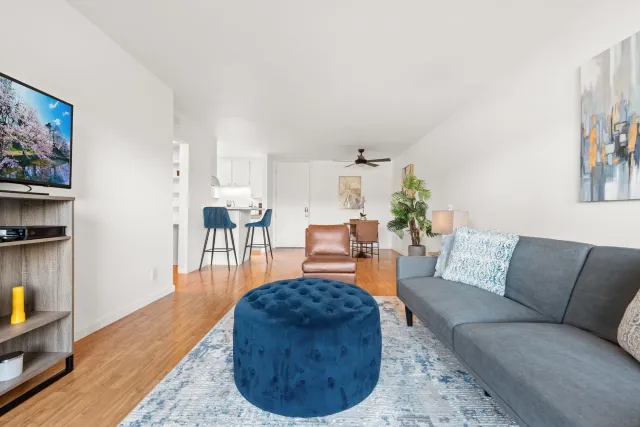 $450,000 | 6202 Friars Road, Unit 215, San Diego, CA 92108