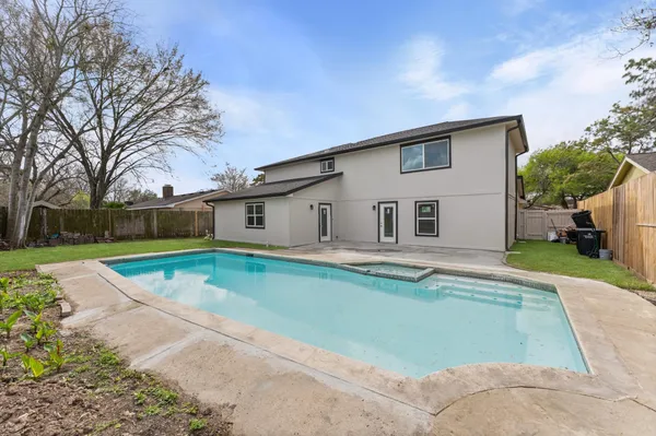 $2,500 | 10531 Spanish Grant Drive, Sugar Land, TX 77498