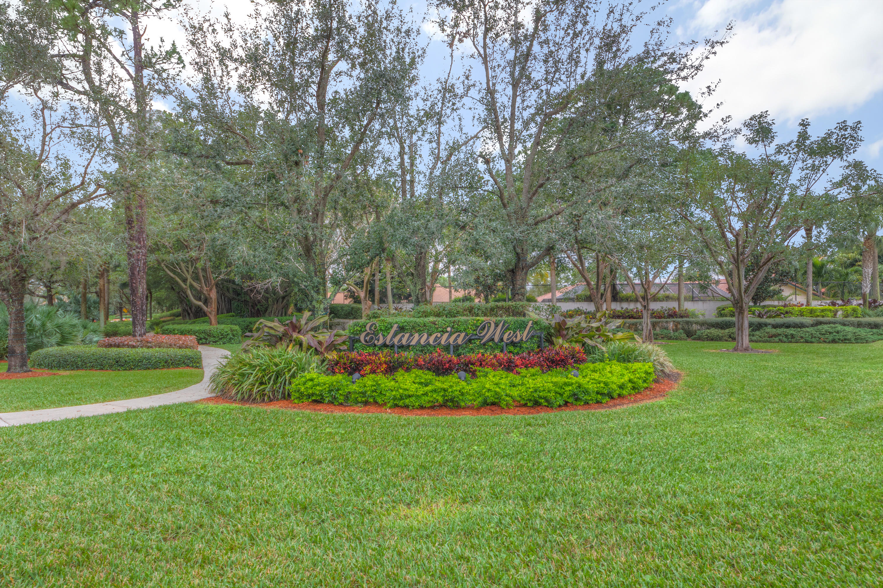 7672 Estrella Circle Boca Raton, FL 33433 - Photo 31 of 39 ESTANCIA ENTRANCE