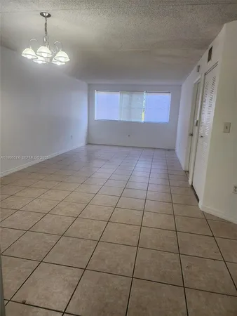 $222,900 | 6195 Northwest 186th Street, Unit 309, Hialeah, FL 33015
