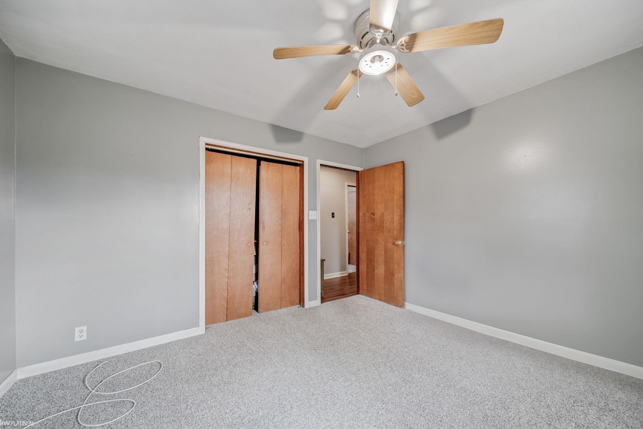 5695 State Road Fort Gratiot, MI 48059 - Photo 25 of 37 50131205-6a13b7fc-622a-4e46-b9e6-93b35a818ac1.JPG