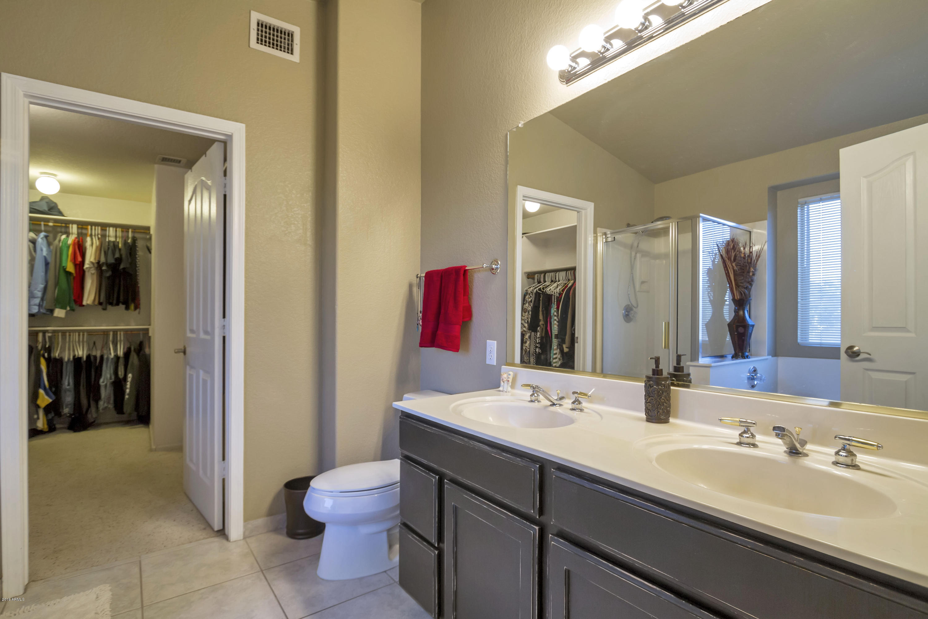 3337 East Long Lake Road Phoenix, AZ 85048 - Photo 12 of 26 Double Sinks