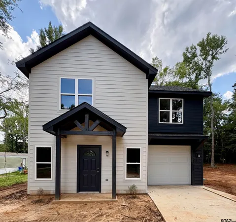 $220,000 | 325 Royal Drive West, Bullard, TX 75757