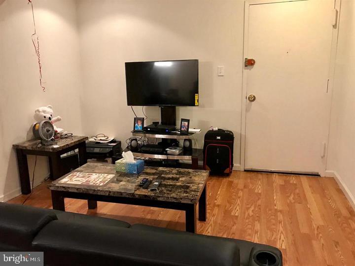 3834 Bel Pre Road, Unit 8118 Silver Spring, MD 20906 - Photo 4 of 10