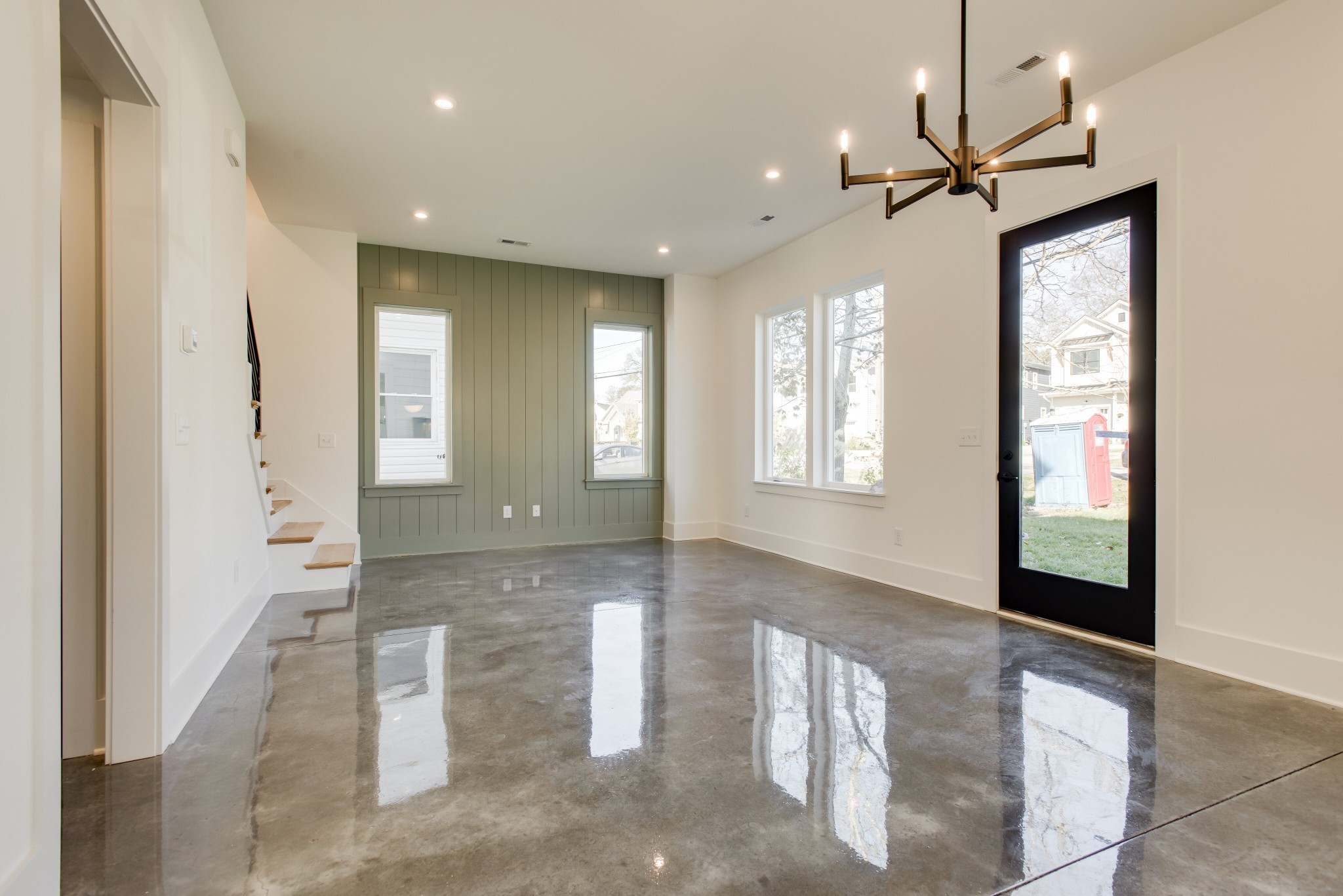 505 Croley Drive Nashville, TN 37209 - Photo 14 of 38 a view of a hallway with wooden floor and windows