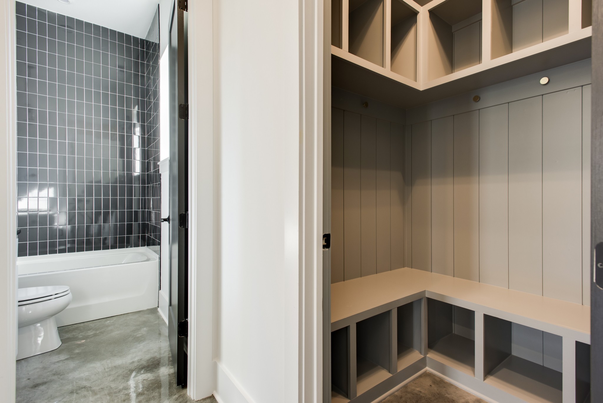 505 Croley Drive Nashville, TN 37209 - Photo 19 of 38 a bathroom with a bathtub and a shower